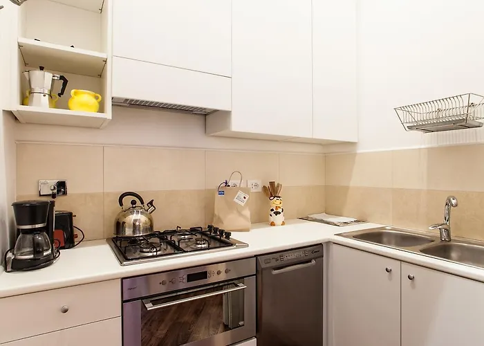 Apartment Vicolo Torretta - Fromhometorome Rom